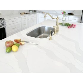 SOLSTONE Quartz Full Slab 126" x 63" 3cm - Calacatta Oro