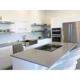 SOLSTONE Quartz Full Slab 126" x 63" 3cm - Grey Mist