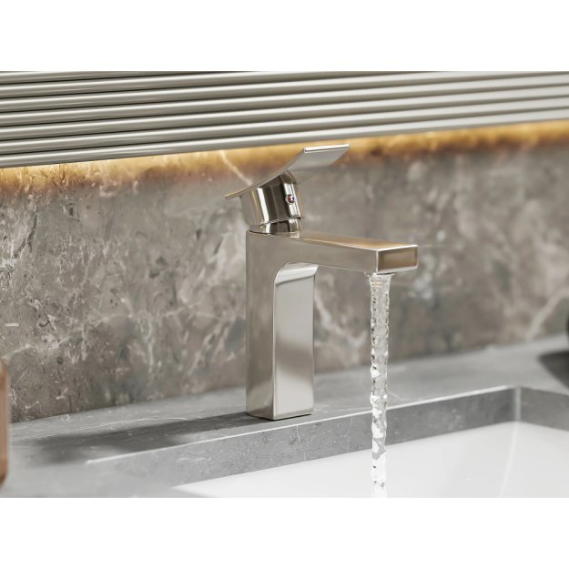 (image for) PELICAN PL-8142 Single Hole Bathroom Faucet - Chrome