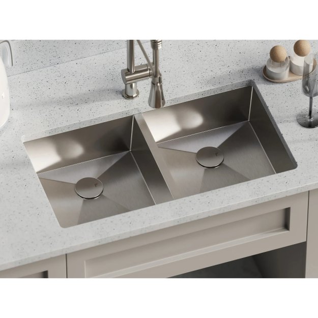 (image for) PELICAN PL-HA117 R0 16G Handmade 16 Gauge Stainless Steel Undermount Kitchen Sink 32" x 18" x 10'' w/ Zero Radius Corners