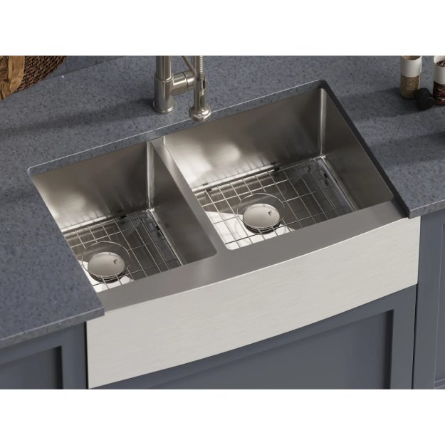 (image for) PELICAN PL-HA139 R15 16G Handmade 16 Gauge Stainless Steel Apron Front Kitchen Sink 33" x 21" x 10'' w/ Micro Radius Corners