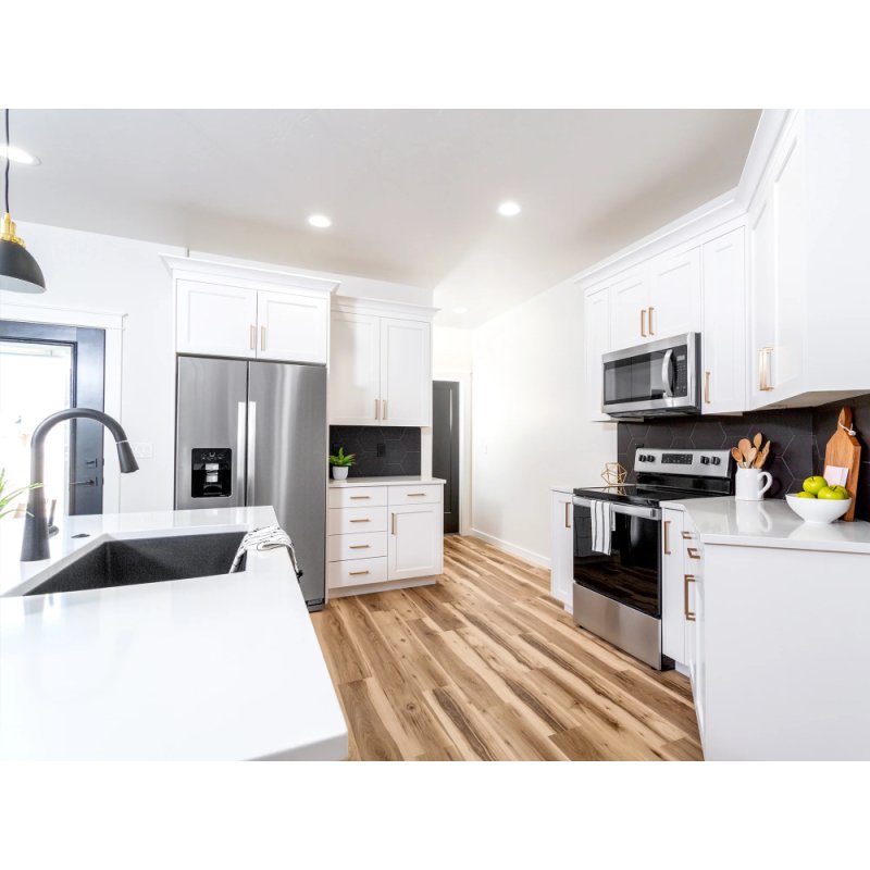 (image for) SOLSTONE Quartz Full Slab 126" x 63" 3cm - Super White