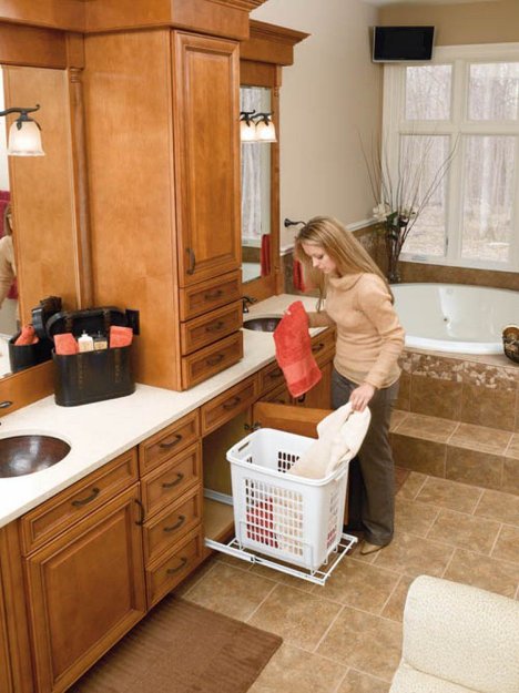 (image for) Rev-A-Shelf HPRV-1520 S H White Pull-Out Wire Hamper - 14-3/4" W x 18" D x 19-3/8"