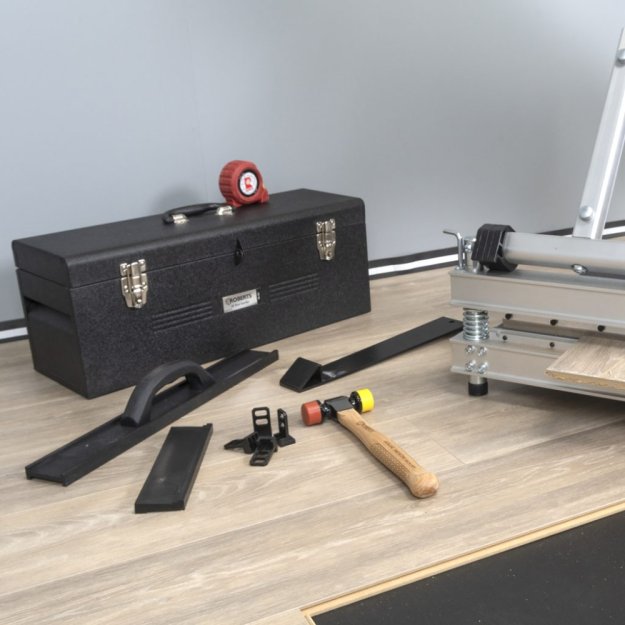 (image for) ROBERTS 10-163 24" Steel Tool Box