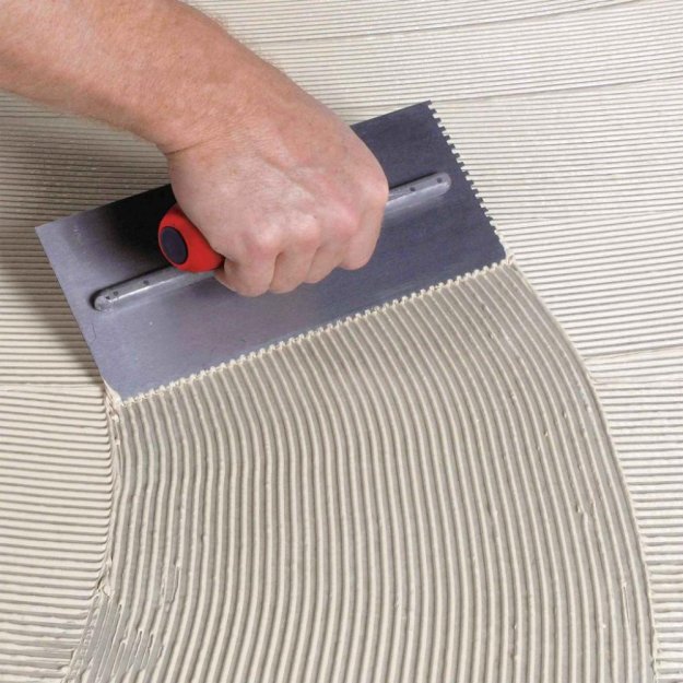 (image for) ROBERTS 10-823 Comfort Grip SQ-Notch Trowel