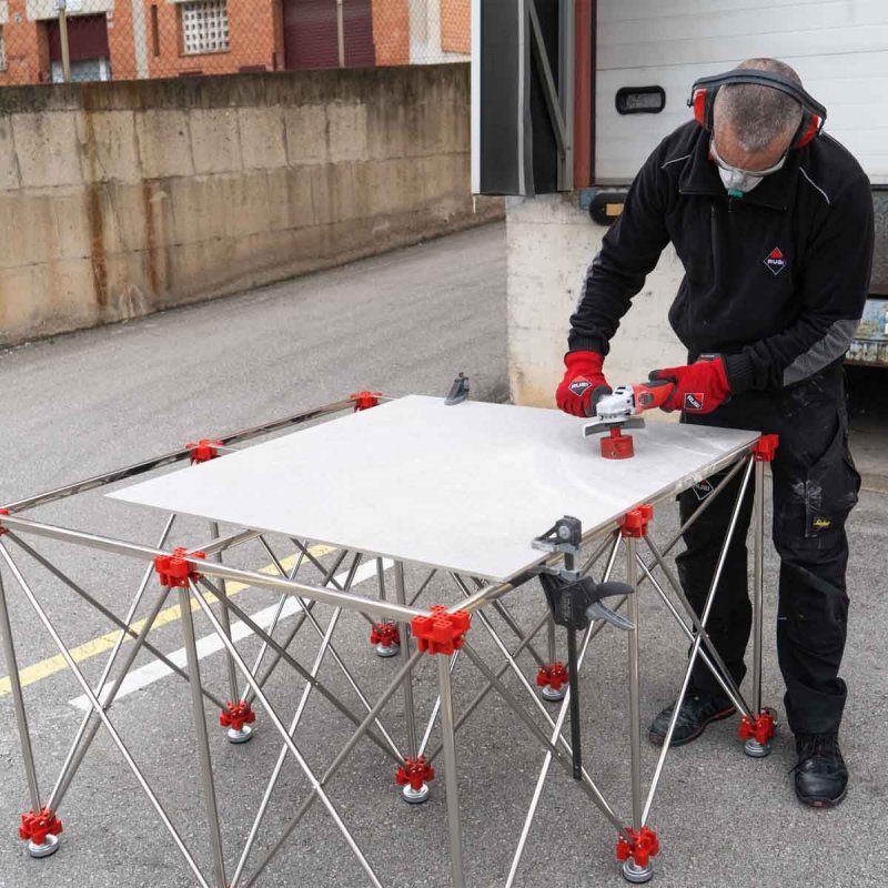 (image for) RUBI Retractable Worktables