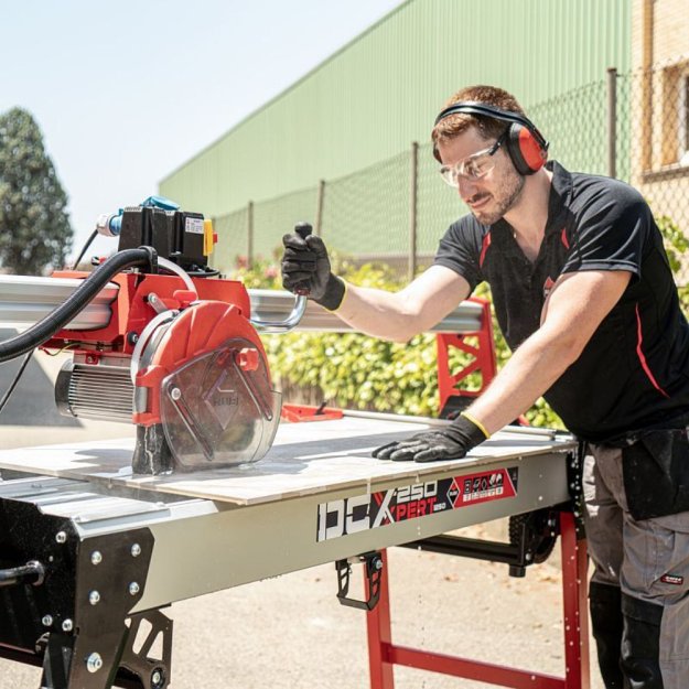 (image for) RUBI DCX-250 Xpert 1550 Professional Tile Saw - 61"