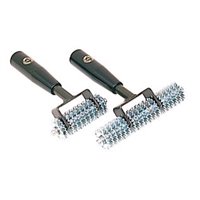 Taylor Tools 888 4" Spiked Seam Roller